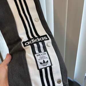 Adidas pants jeans ; black and white striped